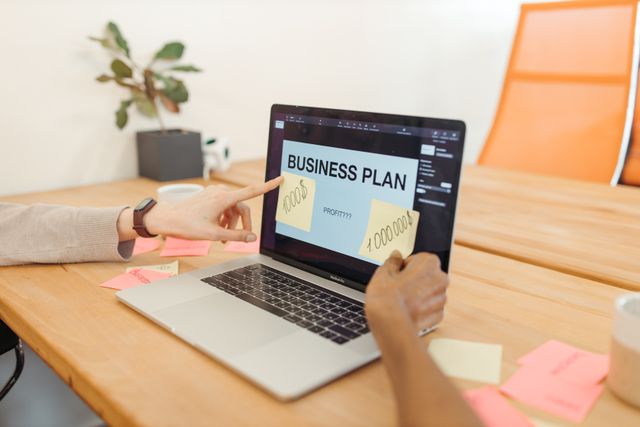 How to Write a Simple Business Plan as a First-Time Entrepreneur